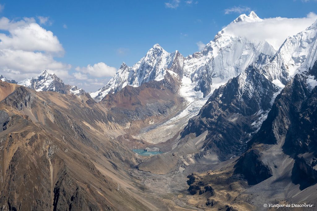 vista panorámica de la cordillera del Huayhuash desde el mirador de San Antonio