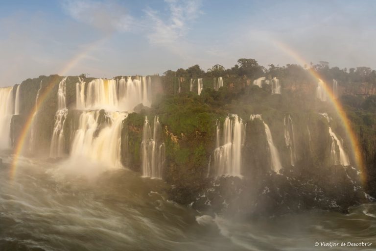 panorámica de las cataratas de Iguazú como bienvenida a la guía para viajar a Argentina por libre
