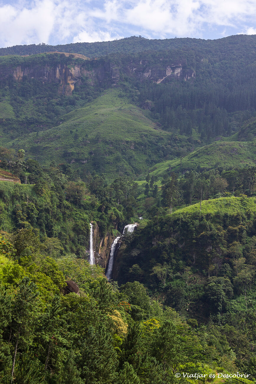 paisaje verde de las tierras altas de Sri Lanka
