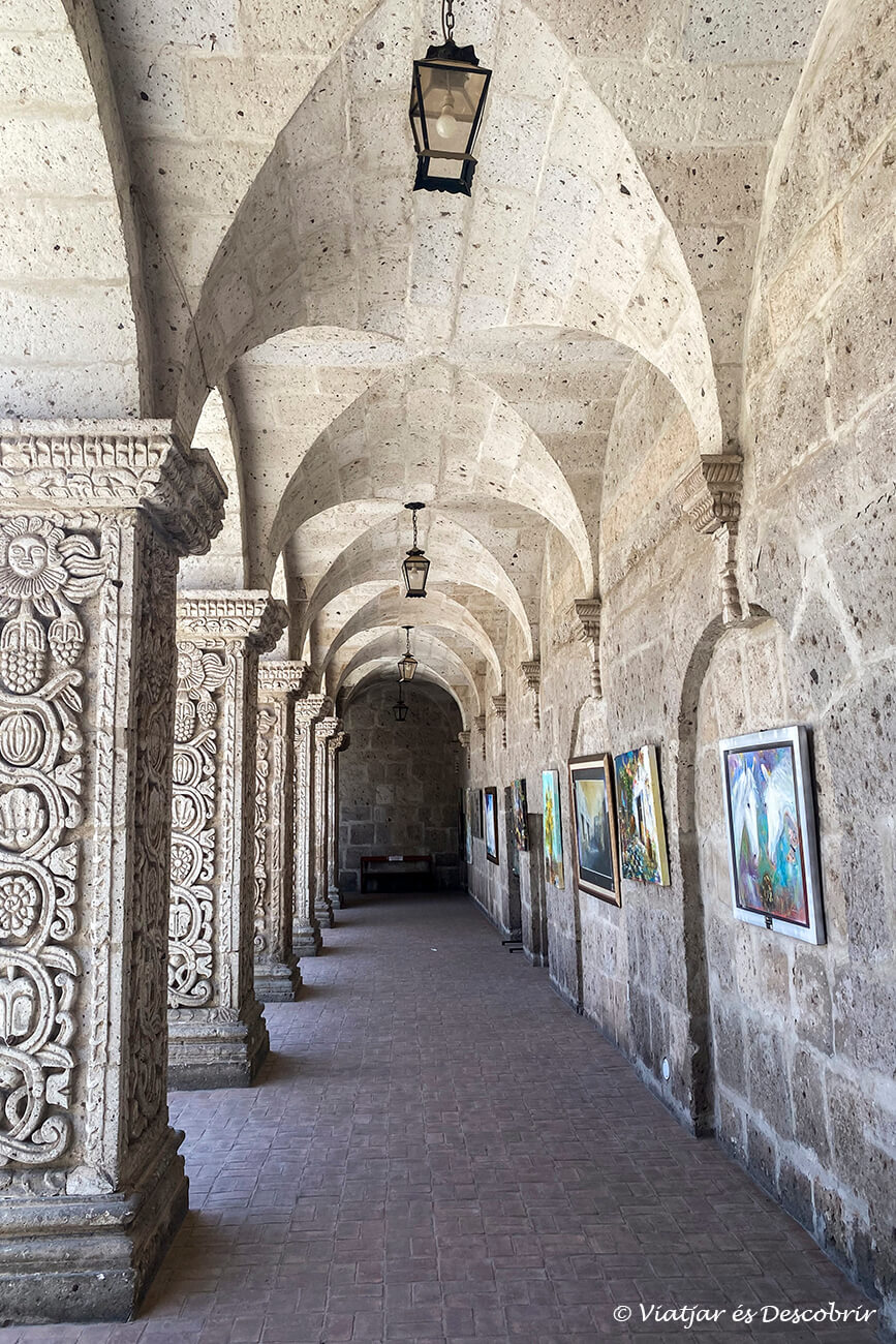 detalles del claustro de Arequipa